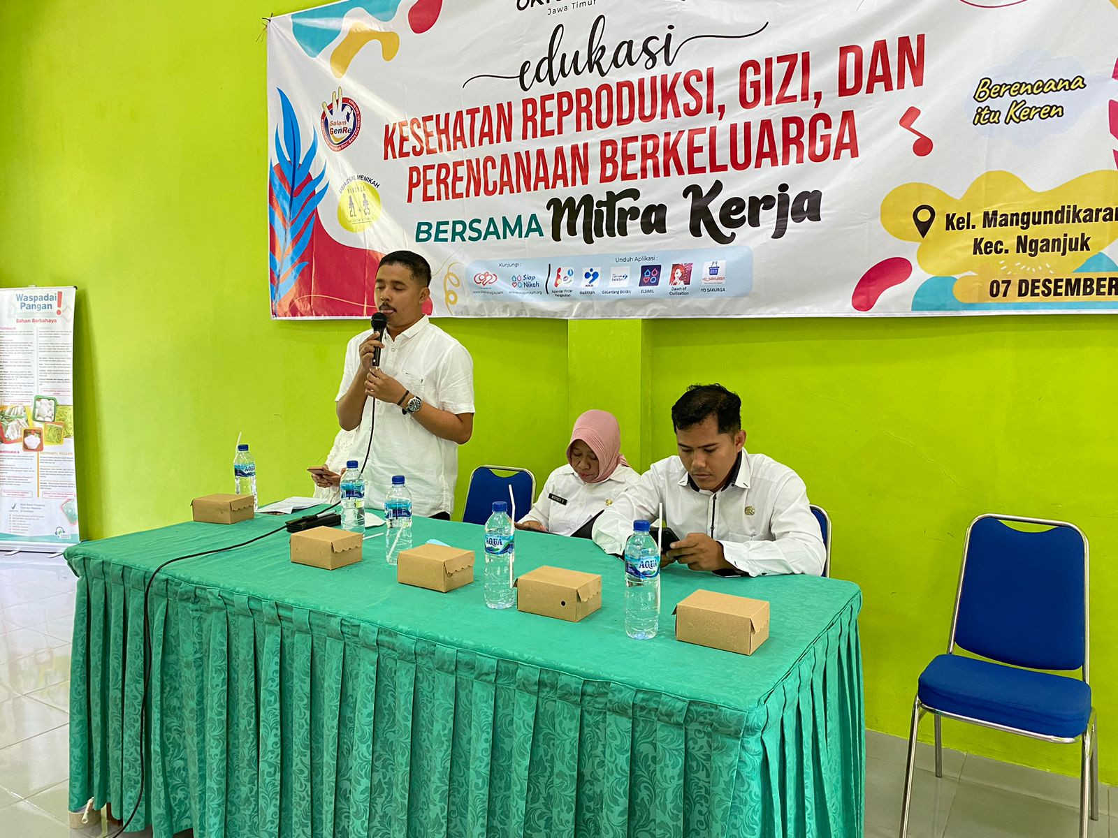 sinergi-bkkbn-jatim-bersama-mitra-kerja-di-aula-kelurahan-mangundikaran-nganjuk