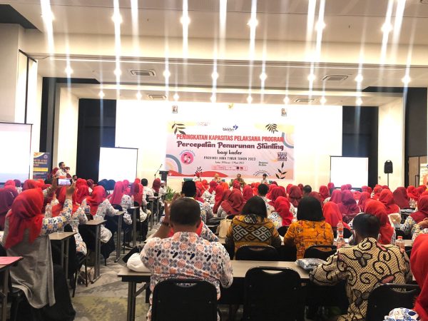 kaper-bkkbn-jawa-timur-beri-pesan-bagi-kader-di-jember-dalam-giat-peningkatan-kapasitas-pelaksanaan-program-percepatan-penurunan-stunting