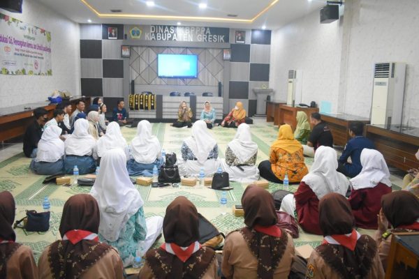 bkkbn-jatim-giat-workshop-edukasi-gizi-pencegahan-anemia-dan-life-skill-di-gresik