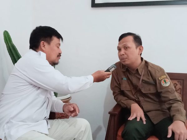 Perhutani KPH Lawu Ds dan RRI Pro 2 FM Madiun Antisipasi Bahaya Karhutla Melalui Siaran