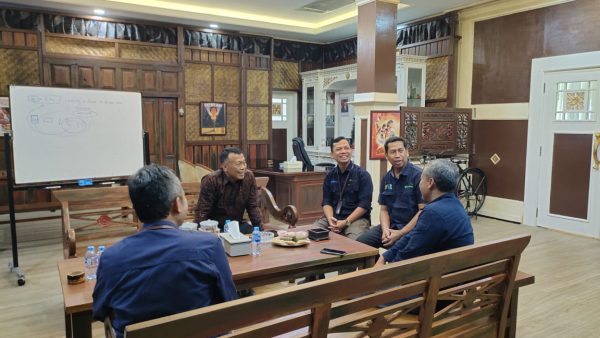 perhutani-kph-madiun-gelar-ngopi-bareng-bersama-bupati-ponorogo