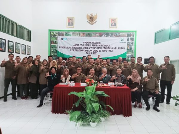 Perhutani KPH Lawu Ds Giat Opening Meeting Audit Penilikan II PHPL Bersama PT Equality Indonesia