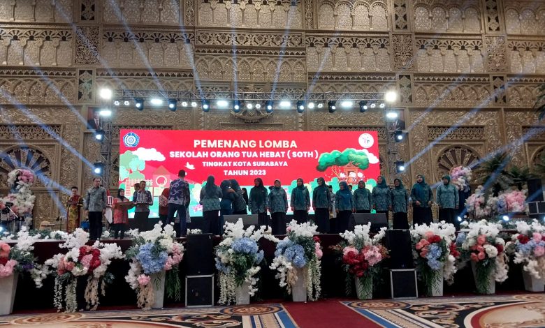 bkkbn-jatim-mewisuda-2-419-peserta-yang-lulus-dalam-soth-di-graha-universitas-negeri-surabaya