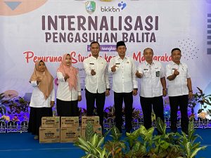 bkkbn-jatim-laksanakan-internalisasi-pengasuhan-balita-pada-masyarakat-di-kabupaten-sampang