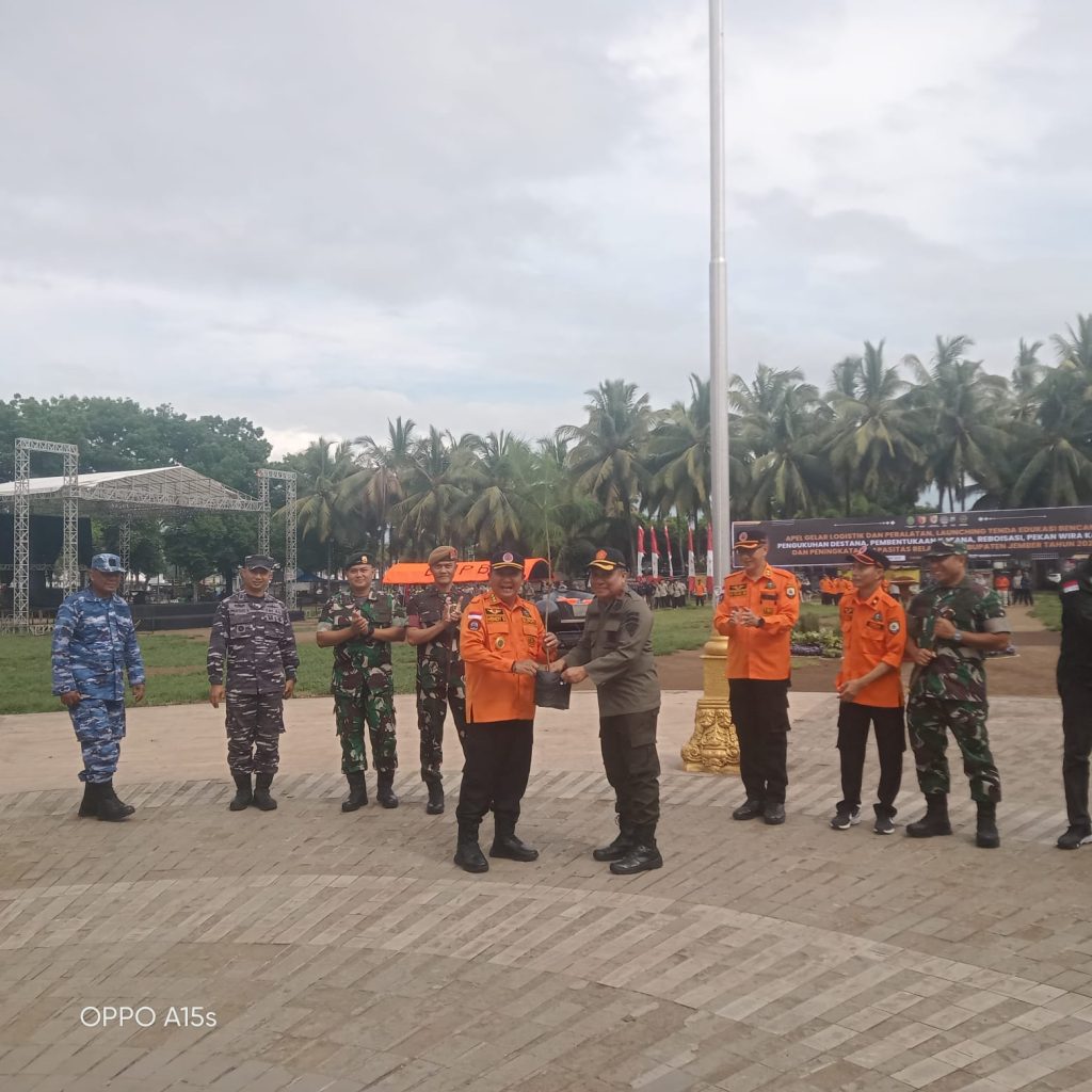 kph-jember-partisipasi-dalam-apel-gelar-logistik-dan-peralatan