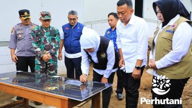 kph-lawu-ds-bersama-jajaran-ikut-hadiri-peresmian-relokasi-rumah-dan-sarana-prasarana-lingkungan