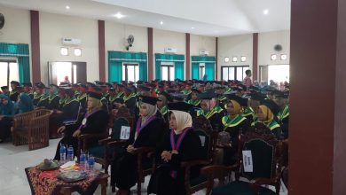 235-orang-tua-dinyatakan-lulus-dan-resmi-jadi-orang-tua-hebat