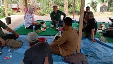 perhutani-kph-banyuwangi-gandeng-pemdes-bayu-lakukan-diskusi-santai