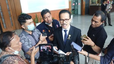 puluhan-ribu-pencari-kerja-undang-reaksi-kptik