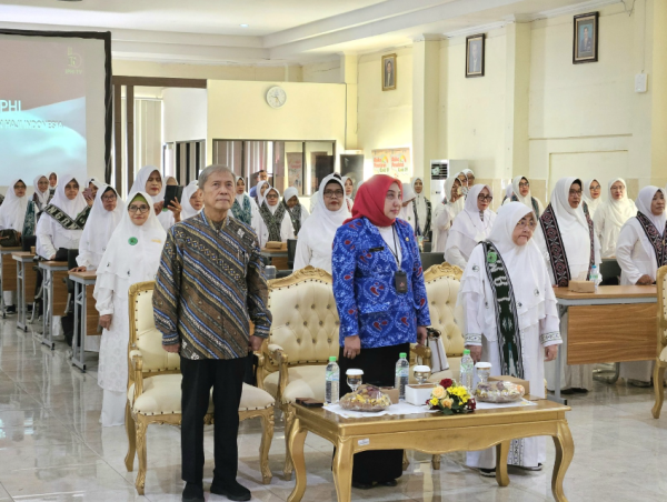 bkkbn-bekerja-sama-dengan-iphi-jatim-gelar-seminar-kesehatan-lansia