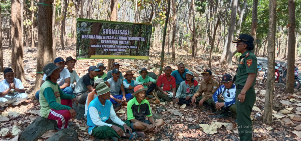 kph-probolinggo-gelar-sosialisasi-dan-kampanye-pencegahan-karhutla-bersama-warga-lokal