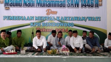 Perhutani KPH Bondowoso Gelar Maulid Nabi Pembinaan Karyawan dan Santuni Anak Yatim Piatu