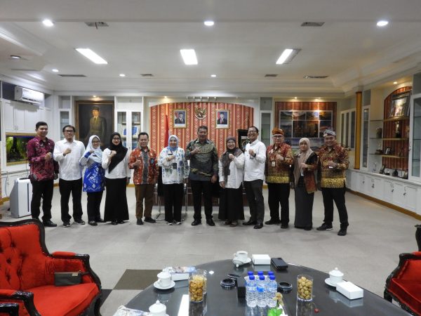 audiensi-bkkbn-jatim-ke-kabupaten-malang-bahas-persiapan-ambassador-goes-to-kampung-kb-tahun-2025