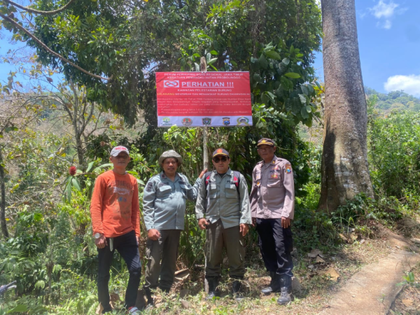 perhutani-kph-probolinggo-sub-lumajang-lakukan-tindakan-preventif-di-habitat-burung-langka