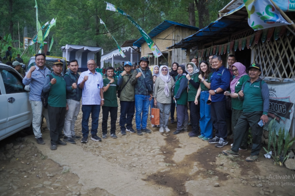 pendakian-bersama-di-gunung-bokong-1746-mdpl-dan-launching-aplikasi-digital-waste-management-dalam-peringatan-hari-jadi-kota-batu-ke-23