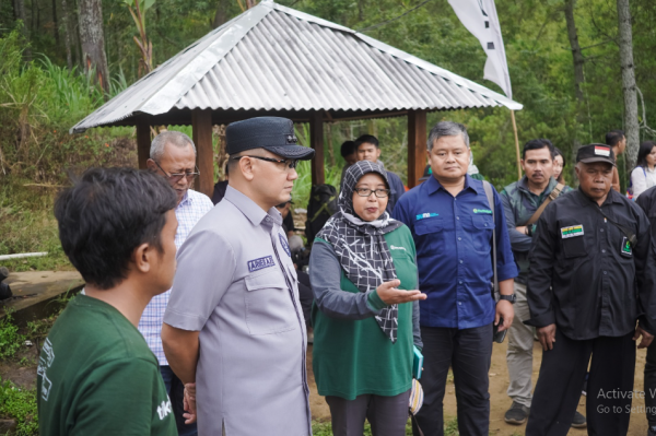 pendakian-bersama-di-gunung-bokong-1746-mdpl-dan-launching-aplikasi-digital-waste-management-dalam-peringatan-hari-jadi-kota-batu-ke-23