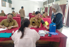 perhutani-dengan-klinik-kimia-farma-76-madiun-gelar-vaksinasi-influenza-bagi-karyawan-karyawati