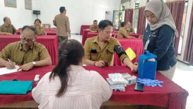 perhutani-dengan-klinik-kimia-farma-76-madiun-gelar-vaksinasi-influenza-bagi-karyawan-karyawati